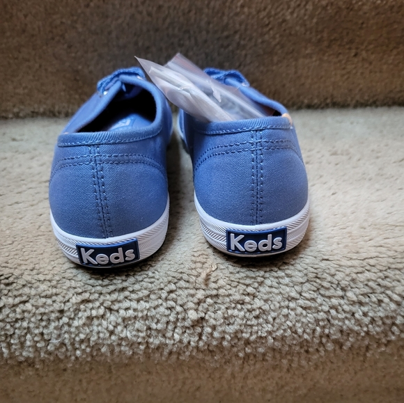 NWOT Periwinkle Keds! - Picture 3 of 5